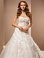 זול שמלות כלה-שמלות חתונה גזרת A סטרפלס סטרפלס שובל כנסייה (צ&#039;אפל) אורגנזה שמלות כלה עם חרוזים אפליקציות 2024