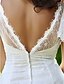 preiswerte Hochzeitskleider-Eng anliegend Hochzeitskleider V-Ausschnitt Pinsel Schleppe Spitze Kurzarm Rückenfrei mit Spitze 2020