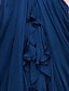 baratos Vestidos para Ocasiões Especiais-Tubinho Clássico Vestido Reunião de Classe Coquetel Até os Joelhos Sem Manga Assimétrico Chiffon com Babados em Cascata Flor 2023