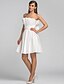 cheap Cocktail Dresses-A-Line Cute Homecoming Wedding Party Dress Strapless Sleeveless Short / Mini Taffeta with Bow(s) Ruched Ruffles 2020