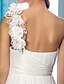 olcso Menyasszonyi ruhák-A-vonalú Félvállas Földig érő Sifon Egyéni esküvői ruhák val vel Cakkos / Virág által LAN TING BRIDE®