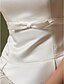 billiga Brudklänningar-A-linje Bateau Neck Knälång Satäng Bröllopsklänningar tillverkade med Rosett / Bälte / band / Knapp av LAN TING BRIDE® / Liten vit klänning