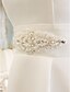 levne Svatební šaty-Pouzdrové Svatební šaty Loď na krk Ke kolenům Satén Pravidelné popruhy Malé bílé Otevřít Zpět Iluze Detail s Korálky Kapsy 2021