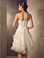 זול שמלות כלה-גזרת A שמלות חתונה סטרפלס באורך  הברך אורגנזה סטרפלס פורמאלי יום יומי ברק ונצנצים עם אסוף חרוזים אפליקציות 2021