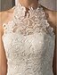 billiga Brudklänningar-Åtsmitande Halterneck Hovsläp Spets / Tyll Bröllopsklänningar tillverkade med Spets / Bälte / band / Knapp av LAN TING BRIDE®