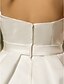 זול שמלות כלה-גזרת A שמלות חתונה סטרפלס באורך  הברך סאטן סטרפלס וינטאג&#039; שמלות לבנות קטנות גב חשוף עם סרט תד נשפך סיכת פרח קריסטל 2020