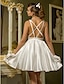 זול שמלות כלה-גזרת A שמלות חתונה צווארון V קצר \ מיני סאטן נמתח כתפיות ספגטי פשוט יום יומי וינטאג&#039; שמלות לבנות קטנות חמוד עם תד נשפך 2022