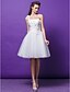 billiga Brudklänningar-Balklänning Enaxlad Knälång Tyll Bröllopsklänningar tillverkade med Veckad / Blomma / Korsvis av LAN TING BRIDE® / Liten vit klänning