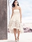 olcso Menyasszonyi ruhák-A-vonalú Esküvői ruhák Pánt nélküli Aszimmetrikus Szatén Ujjatlan val vel Minta 2020