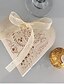 abordables Soportes para regalo-pergamino en forma de corazón perla favor con sostenes-10 favores de la boda