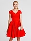 preiswerte Kleider für besondere Anlässe-Ballkleid Elegant Kleid Festtage Abschlussball Knie-Länge Kurzarm V Ausschnitt Satin mit Plissee 2023