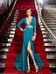 preiswerte Abendkleider-Eng anliegend Promi-Stil Formeller Abend Kleid Tiefer Ausschnitt Langarm Pinsel Schleppe Jersey mit Kristall Verzierung 2022