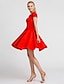 Χαμηλού Κόστους Φορέματα για Ειδικές Περιστάσεις-Βραδινή τουαλέτα Κομψό Φόρεμα Αργίες Καλωσόρισμα Μέχρι το γόνατο Κοντομάνικο Λαιμόκοψη V Σατέν με Πλισέ 2023