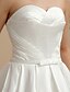 זול שמלות כלה-גזרת A לב (סוויטהארט) שובל קורט סאטן שמלות חתונה עם בד נשפך בצד / בד בהצלבה על ידי LAN TING BRIDE® / פתוח בגב