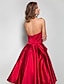 זול שמלות לאירועים מיוחדים-גזרת A שנות ה-50 שמלה חגים סיום לימודים באורך  הברך ללא שרוולים סטרפלס סאטן עם קפלים 2023