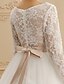 tanie Suknie ślubne-suknia balowa suknie ślubne dekolt w serek tren sąd koronkowy tiul długi rękaw prześwitujące piękne plecy z szarfami / wstążkami koraliki / prześwitujące rękawy