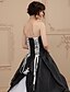 cheap Wedding Dresses-Ball Gown Wedding Dresses Sweetheart Neckline Chapel Train Lace Taffeta Tulle Strapless Black Wedding Dress Open Back with Pick Up Skirt Appliques 2020