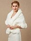 cheap Wraps &amp; Shawls-Sleeveless Shawls Faux Fur Wedding / Party / Evening Women&#039;s Wrap With