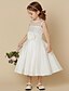 abordables Vestidos de dama de honor-A-Line Knee Length Flower Girl Dress First Communion Cute Prom Dress Taffeta with Sash / Ribbon Fit 3-16 Years