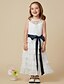 זול שמלות לילדות פרחים-גזרת A באורך  הברך שמלה לנערת הפרחים  יום הולדת שמלת נשף חמודה שיפון עם תחרה מתאים 3-16 שנים