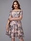 Χαμηλού Κόστους Κοκτέιλ Φορέματα-Γραμμή Α Κομψό Κοκτέιλ Πάρτι Φόρεμα Με Κόσμημα Κοντομάνικο Μέχρι το γόνατο Δαντέλα με Δαντέλα Κέντημα 2021