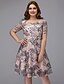 Χαμηλού Κόστους Κοκτέιλ Φορέματα-Γραμμή Α Κομψό Κοκτέιλ Πάρτι Φόρεμα Με Κόσμημα Κοντομάνικο Μέχρι το γόνατο Δαντέλα με Δαντέλα Κέντημα 2021