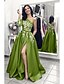 Χαμηλού Κόστους Φορέματα ειδικών περιστάσεων-Γραμμή Α Κομψό Επίσημο Βραδινό Φόρεμα Ένας Ώμος Μακρυμάνικο Ουρά Σατέν με Διακοσμητικά Επιράμματα Με Άνοιγμα Μπροστά 2022