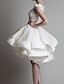 זול שמלות כלה-שמלותקבלתפנים וינטאג&#039; שנות ה-40/1950 שמלות לבנות קטנות שמלות חתונה גזרת A סקופ צוואר ללא שרוולים א-סימטרי תחרה שמלות כלה עם אפליקציות קפלים מדורגים 2024