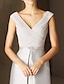 Χαμηλού Κόστους Βραδινά Φορέματα-Ίσια Γραμμή Βραδινά φορέματα Κομψό Φόρεμα Επισκέπτης γάμου Επίσημο Βραδινό Μακρύ Αμάνικο Λαιμόκοψη V Σιφόν με Χάντρες 2024