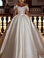 זול שמלות כלה-אירוסין רשמי גליטר &amp; נצנצים שמלות חתונה נשף סירה מתחת לכתפיים רצועות שובל כנסייה (צ&#039;אפל) סאטן שמלות כלה עם צבע אחיד 2024