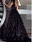 Χαμηλού Κόστους Βραδινά Φορέματα-Γραμμή Α Βραδινά φορέματα Κομψό Φόρεμα Επίσημο Ουρά Κοντομάνικο Λαιμόκοψη V Με πούλιες με Φτερό Πούλιες 2024