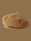 baratos Chapéus de mulher-1 peça boina britânica marrom casual da moda com letras remendadas para mulheres outono inverno pintor chapéu fedora