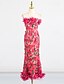 abordables Vestidos de cóctel-Vestidos sheath  columna vestido rosa caliente invitada de boda vestido de cóctel sin mangas hombros descubiertos flores con encaje bordado