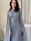 billiga Avslappnat / Dagtid Bröllop-A-Linje Quinceanera Klänningar Elegant Klänning Formell Bröllop Golvlängd Lång Ärmar Hög Halsringning Polyester med Veck