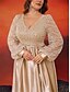 billige Champagne-A-Line Plus Size Kjoler Elegant Curve Kjole Formelt Bryllup Gulvlængde Lange Ærmer V Hals Satin med Plisseringer