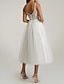 abordables Petits robes blanches-Robe blanche pour les fiançailles robes de mariée A-Line décolleté en V bretelles spaghetti longueur de thé satin robes de mariée avec plis appliqués
