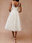 abordables Petits robes blanches-Robes de Mariage Petite Robe Blanche Engagement Robes de Mariée A-Line Col en V Sans Manches Longueur Genou Satin Avec Ceinture  Ruban Appliqués