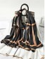 abordables Bufandas de mujer-Elegante bufanda geométrica de poliéster para mujer, elegante chal negro y marrón para desplazamientos y uso diario informal, suave y ligero, ideal para la oficina y viajes, accesorio versátil para todas las estaciones.