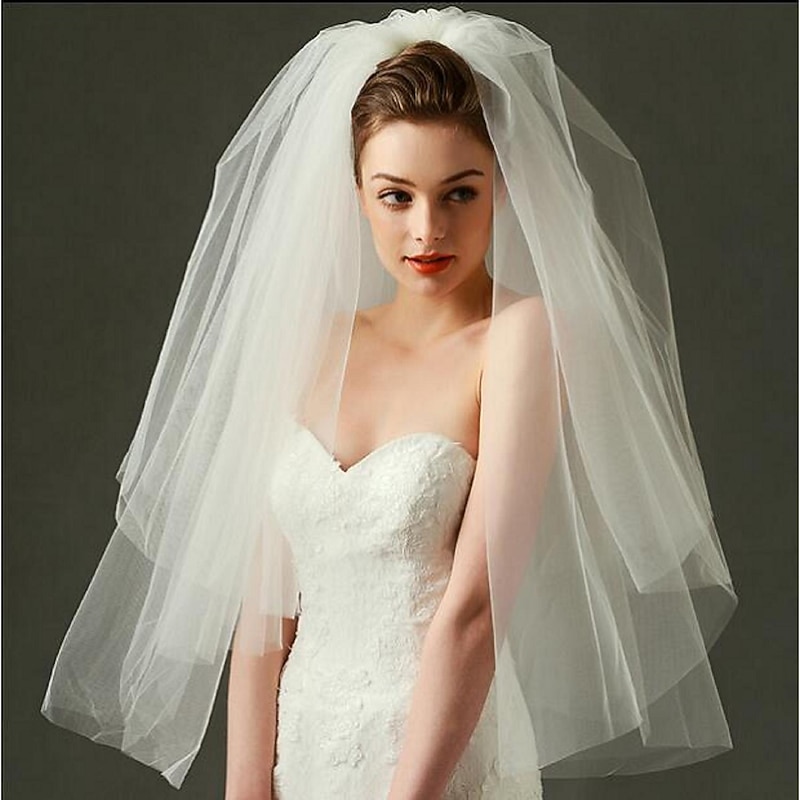 Two-tier Cut Edge / Birthday Wedding Veil Blusher Veils / Elbow Veils / Fingertip Veils with Tulle dress to impress