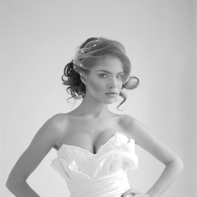 One-tier Euramerican Wedding Veil Blusher Veils / Birdcage Veils with Acrylic / Crystals / Rhinestones Tulle dress to impress3