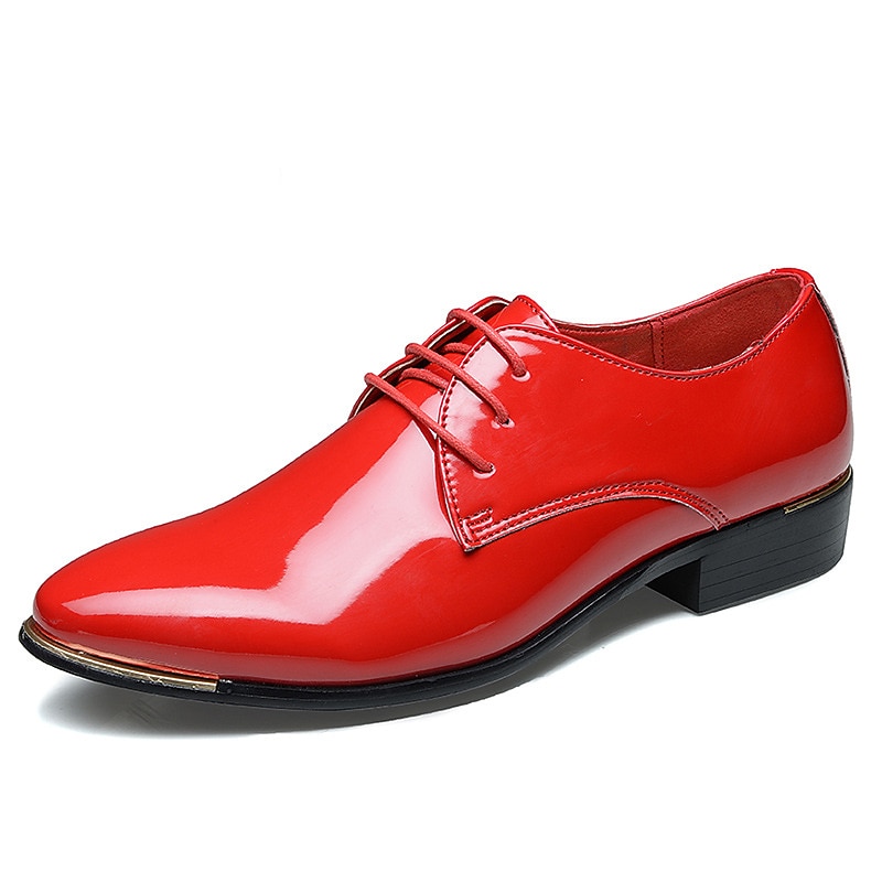 Stylish Men's Red Patent Leather Oxford Shoes - Perfect for Formal Events and Stylish Outings4