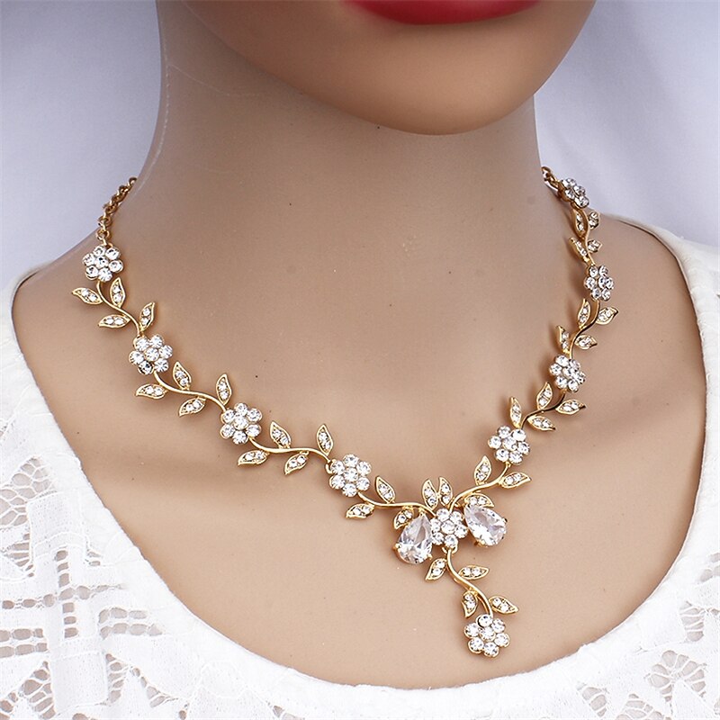 1 set Bridal Jewelry Sets For Women's White Party Wedding Rhinestone Alloy Link / Chain Drop Flower Botanical / Gift / Engagement dress to impress3