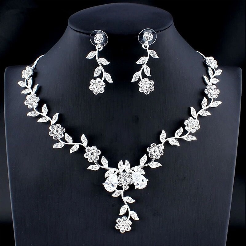 1 set Bridal Jewelry Sets For Women's White Party Wedding Rhinestone Alloy Link / Chain Drop Flower Botanical / Gift / Engagement dress to impress2
