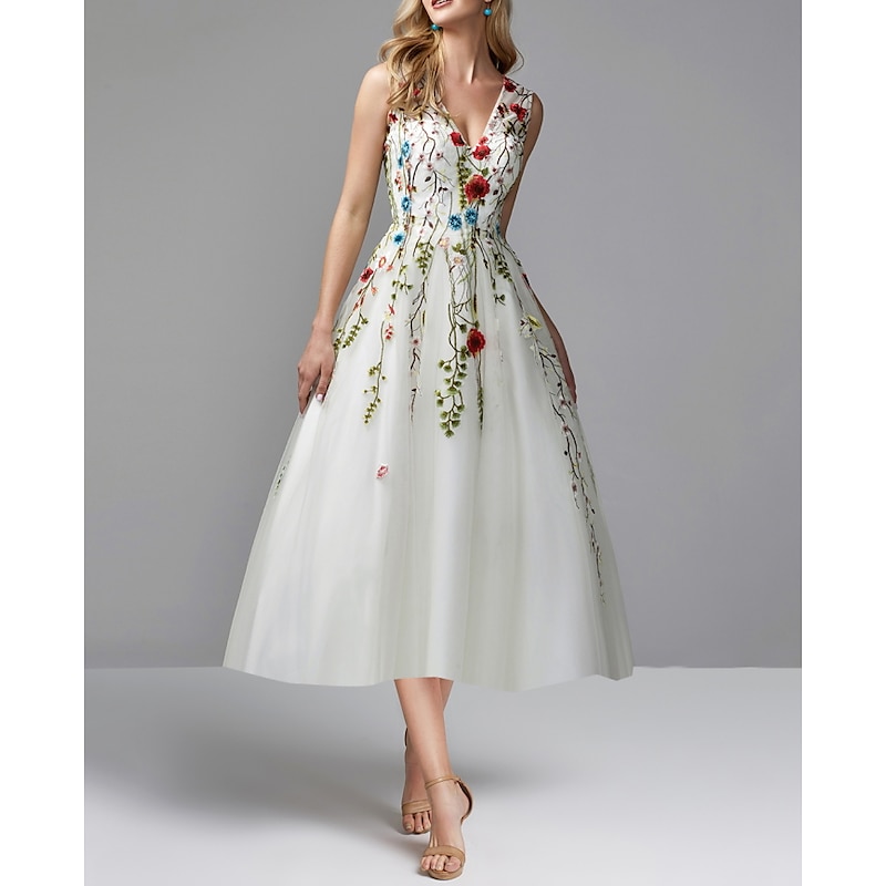 A-Line Prom Dresses Floral Dress Wedding Guest Party Wear Tea Length Sleeveless V Neck Lace with Embroidery Appliques