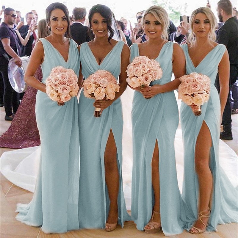 Mermaid / Trumpet Bridesmaid Dress V Neck Sleeveless Elegant Sweep / Brush Train Chiffon with Pleats / Split Front / Ruching 20224
