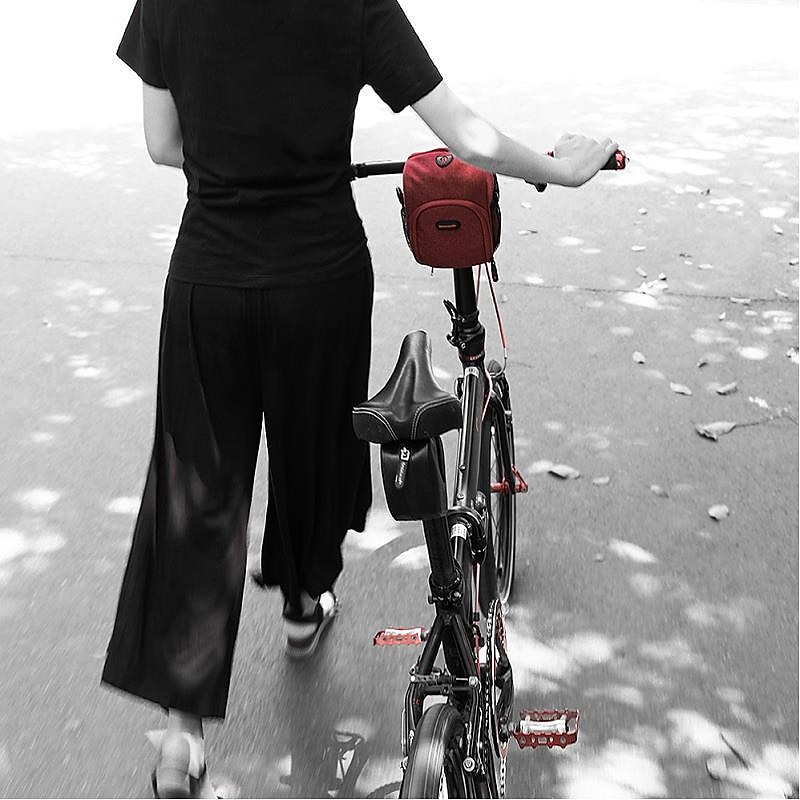Bike Handlebar Bag Rain Waterproof Cycling Wearable Bike Bag Terylene Bicycle Bag Cycle Bag Cycling Outdoor Exercise Bike / Bicycle4