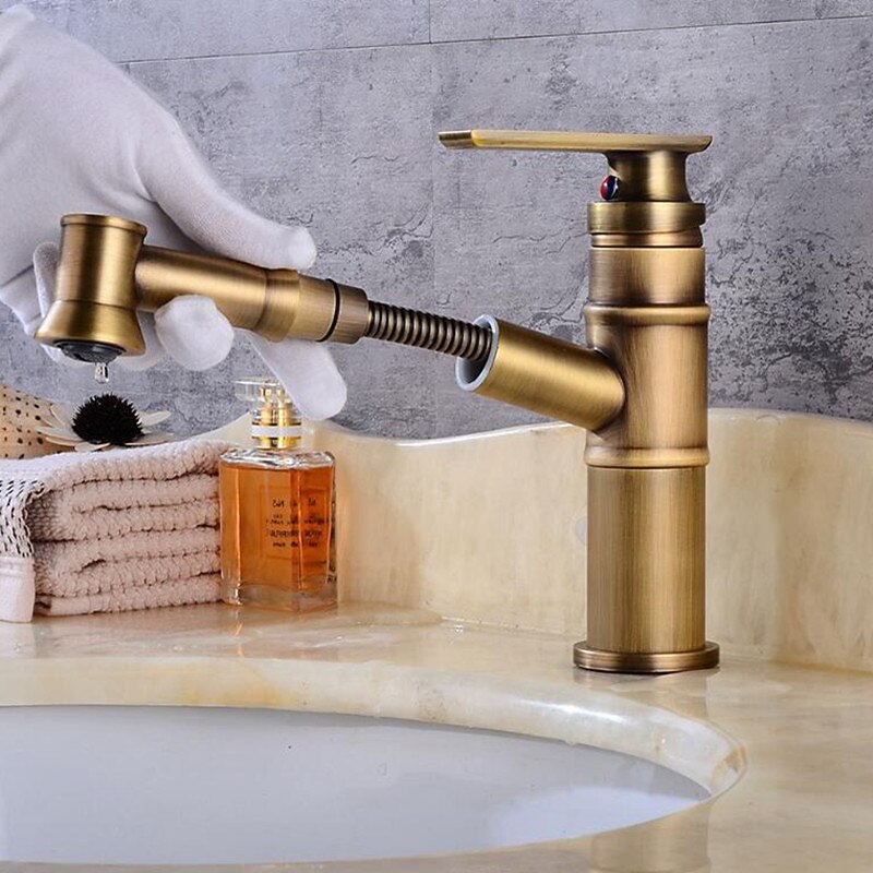Bathroom Sink Faucet - Pull out Oil-rubbed Bronze / Antique Brass Centerset Single Handle One HoleBath Taps3