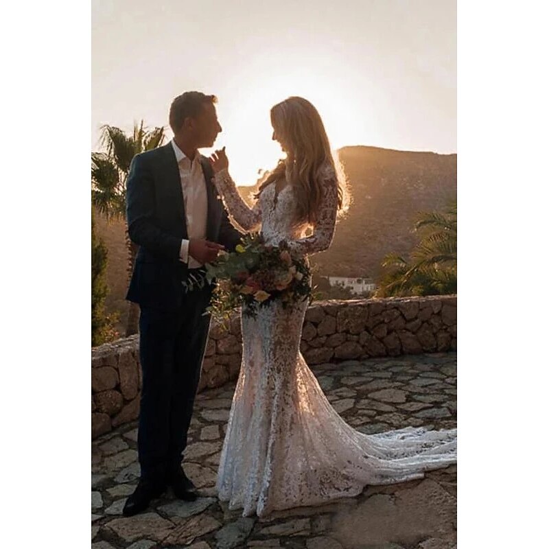 Beach Wedding Beach Open Back Boho Wedding Dresses Mermaid V Neck Long Sleeve Court Train Lace Bridal Gowns With Appliques2