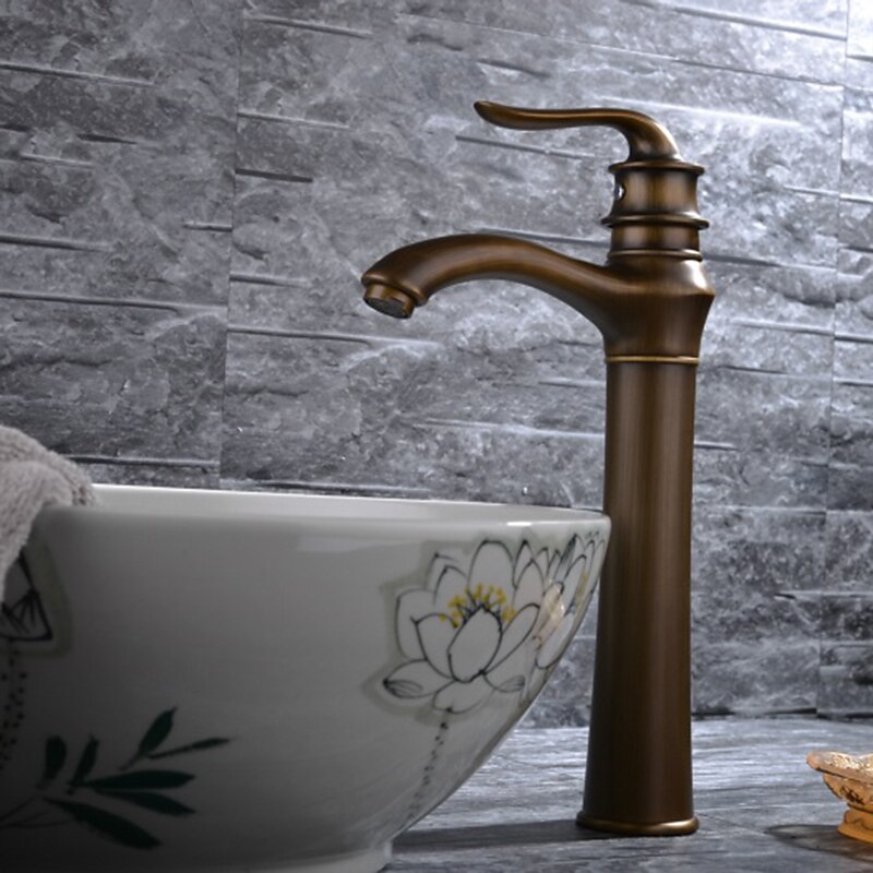 Bathroom Sink Faucet - Classic Antique Brass Free Standing Single Handle One HoleBath Taps3