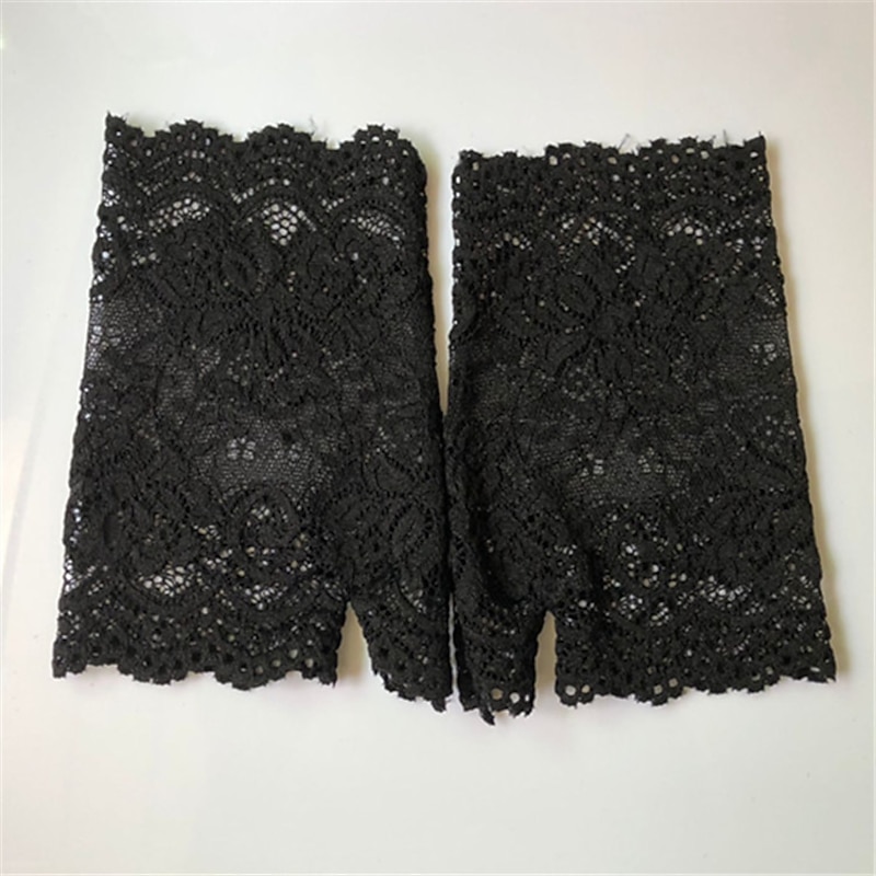 Lace Wrist Length Glove Cute With Floral Wedding / Party Glove2